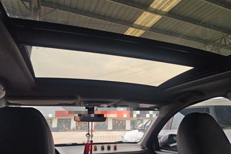 Used Honda XR-V 2021 1.5L CVT Comfort Version Headliner