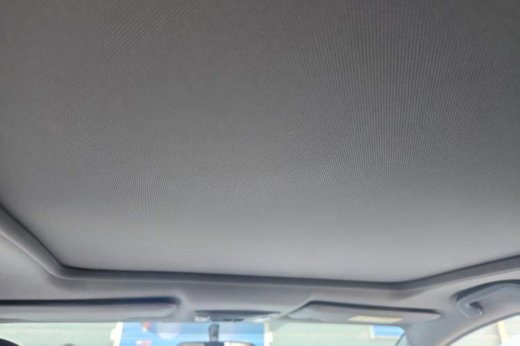 Used Honda XR-V 2021 220TURBO CVT Comfort Version Headliner