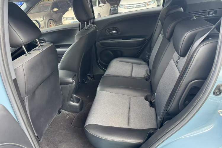 Used Honda XR-V 2021 220TURBO CVT Luxury Edition Interior 4