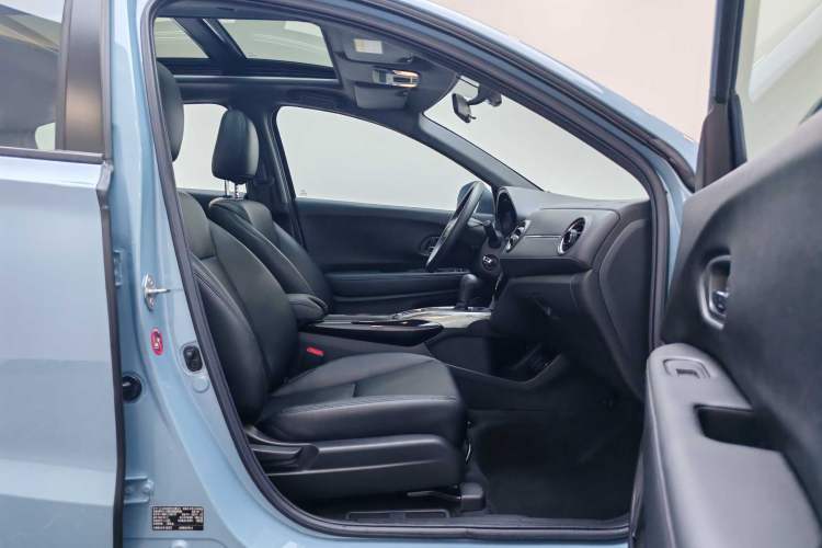 Used Honda XR-V 2021 220TURBO CVT Comfort Version Interior 7