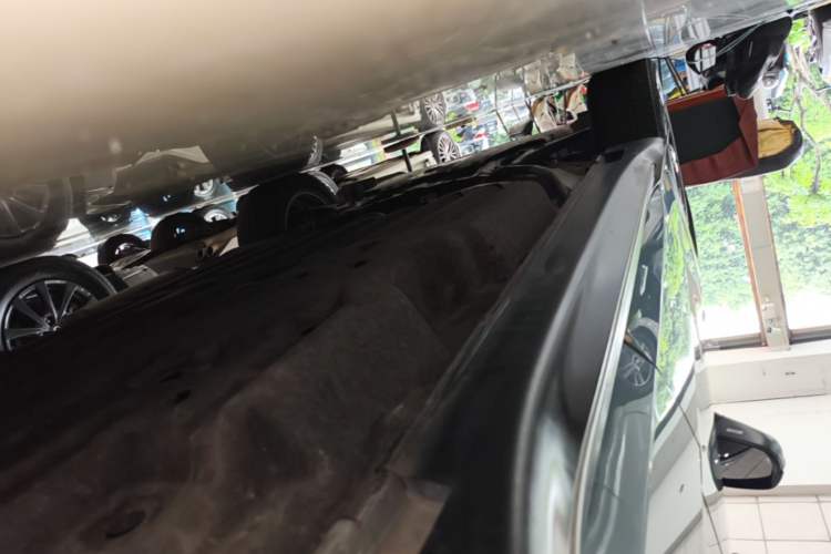Used Honda XR-V 2021 220TURBO CVT Luxury Edition Left Side Sill