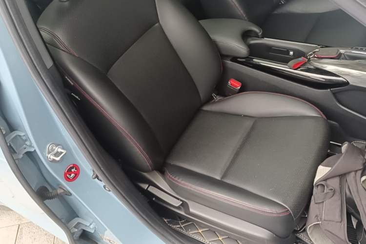 Used Honda XR-V 2021 1.5L CVT Comfort Version Right Front Seat