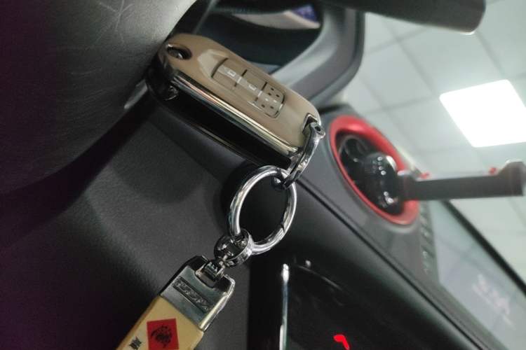Used Honda XR-V 2021 220TURBO CVT Comfort Version Vehicle Key