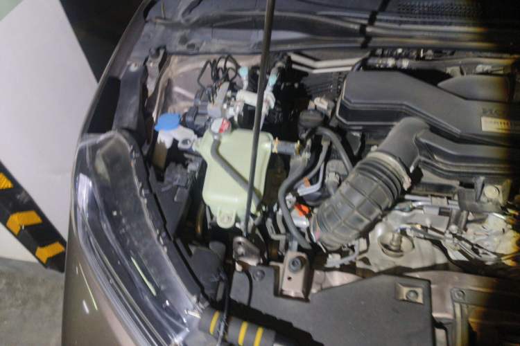 Used Honda XR-V 2021 220TURBO CVT Comfort Version Engine Bay Right