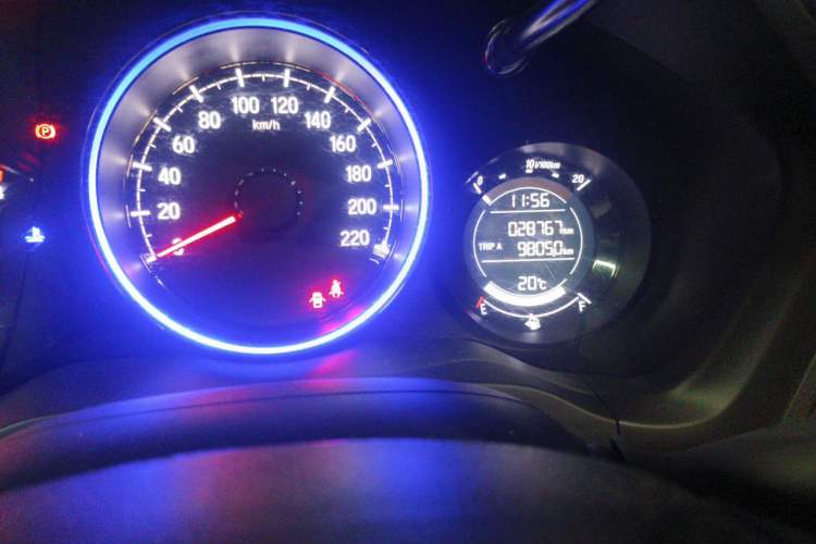 Used Honda XR-V 2021 220TURBO CVT Comfort Version Odometer Close Up