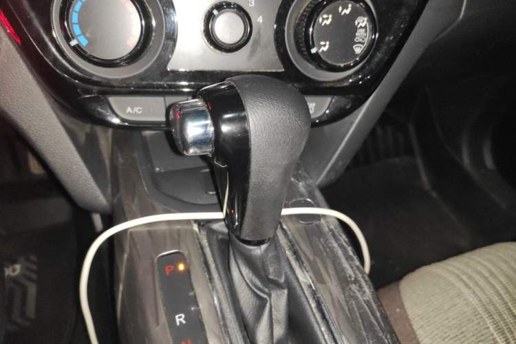 Used Honda XR-V 2021 1.5L CVT Comfort Version Gear Lever