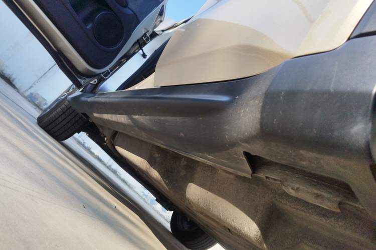 Used Honda XR-V 2021 1.5L CVT Comfort Version Left Side Sill