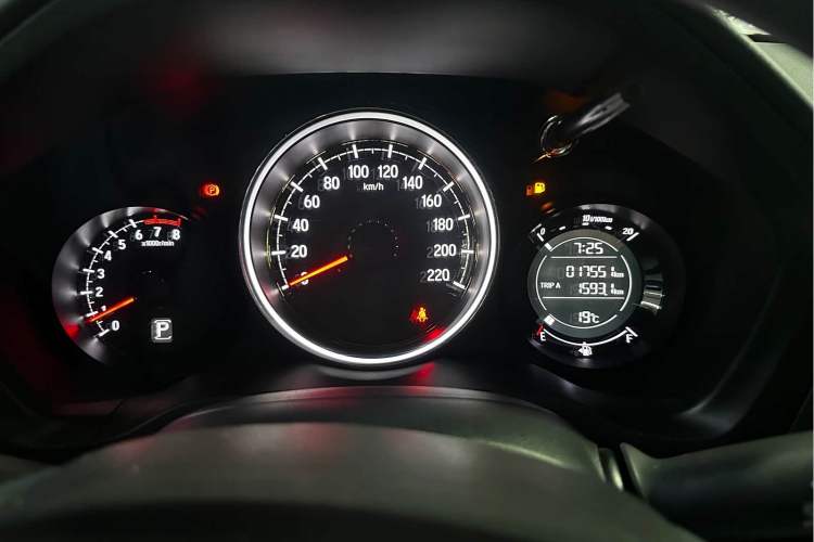 Used Honda XR-V 2021 220TURBO CVT Comfort Version Odometer Close Up