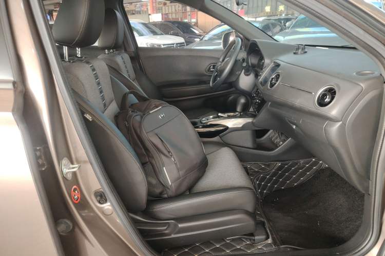 Used Honda XR-V 2021 1.5L CVT Comfort Version Right Front Seat