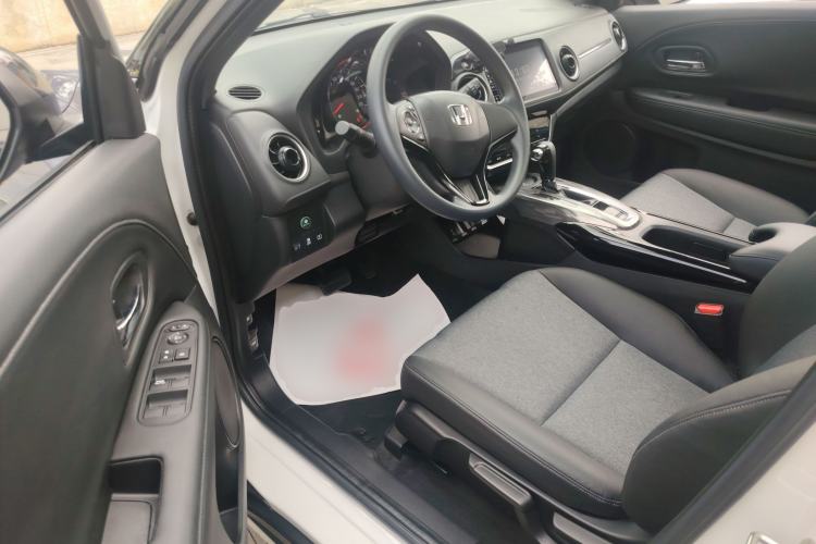 Used Honda XR-V 2021 220TURBO CVT Luxury Edition Driver Seat