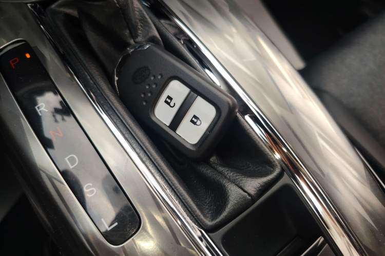 Used Honda XR-V 2021 220TURBO CVT Luxury Edition Interior 1