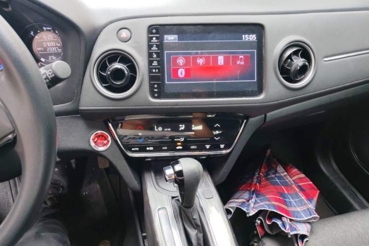 Used Honda XR-V 2021 220TURBO CVT Luxury Edition Audio And AC Panel