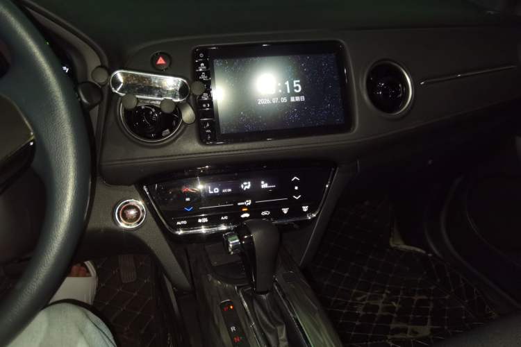 Used Honda XR-V 2021 220TURBO CVT Luxury Edition Audio And AC Panel