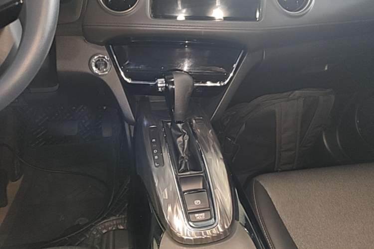 Used Honda XR-V 2021 220TURBO CVT Luxury Edition Audio And AC Panel