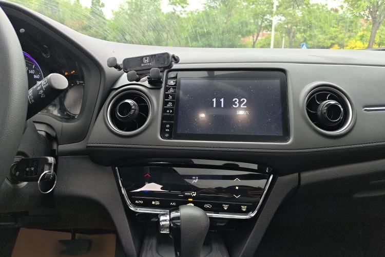 Used Honda XR-V 2021 220TURBO CVT Comfort Version Audio And AC Panel
