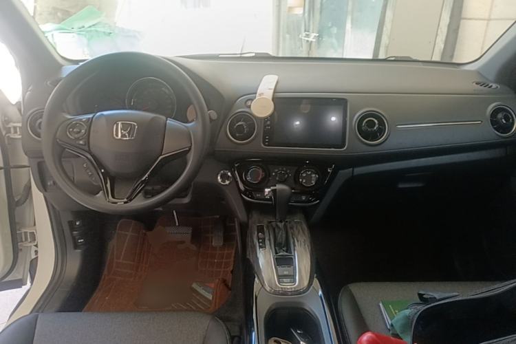 Used Honda XR-V 2021 1.5L CVT Comfort Version Center Console