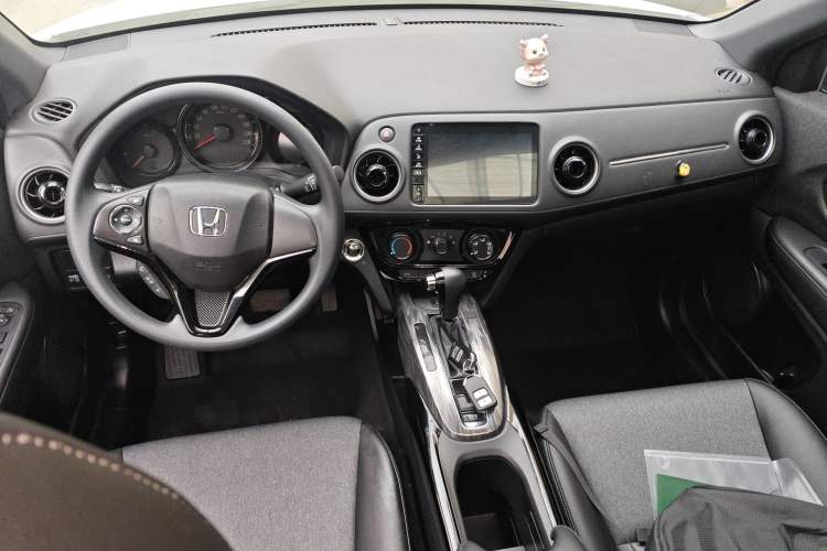 Used Honda XR-V 2021 1.5L CVT Comfort Version Center Console