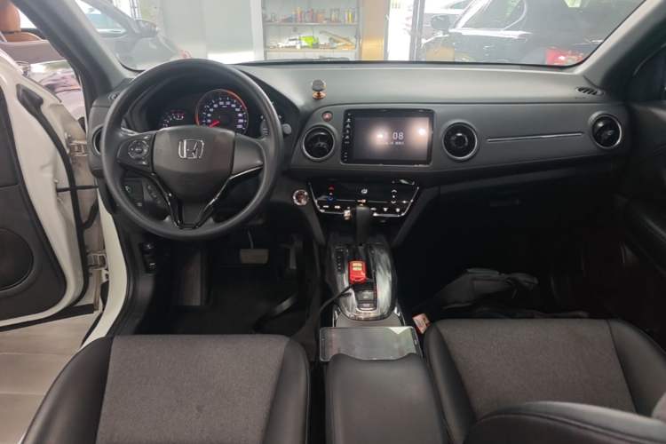 Used Honda XR-V 2021 220TURBO CVT Luxury Edition Center Console