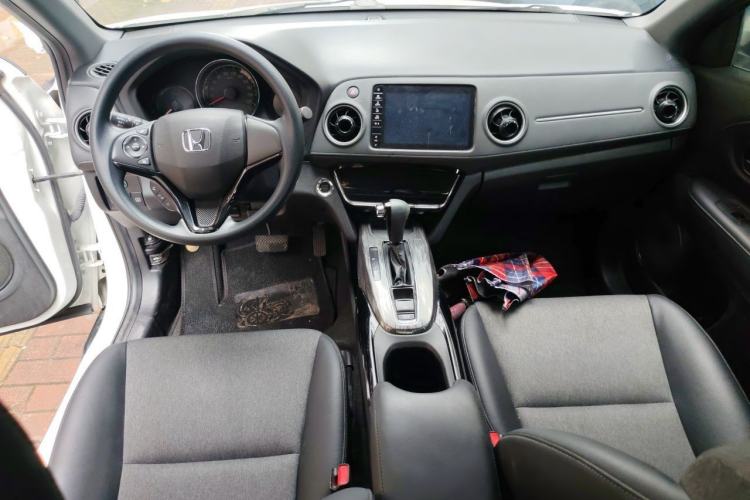 Used Honda XR-V 2021 220TURBO CVT Luxury Edition Center Console