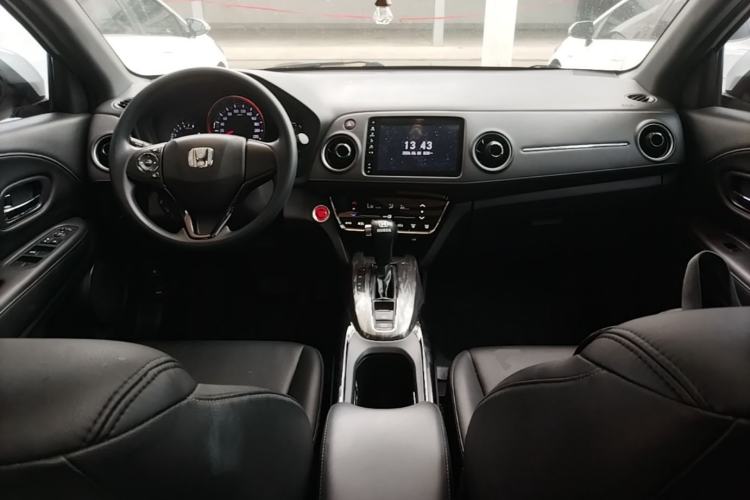 Used Honda XR-V 2021 220TURBO CVT Luxury Edition Center Console