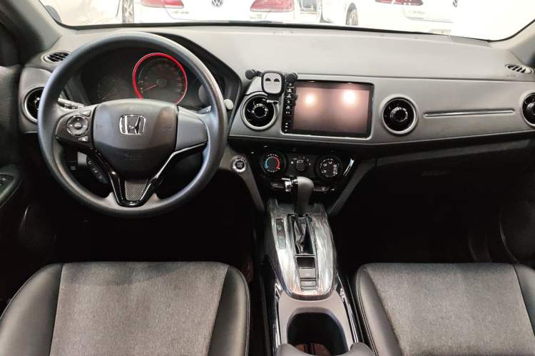 Used Honda XR-V 2021 1.5L CVT Comfort Version Center Console