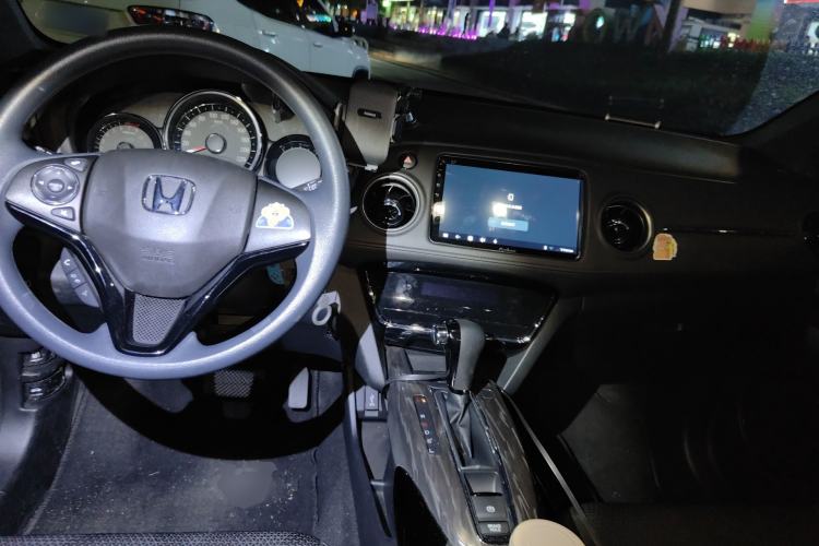 Used Honda XR-V 2021 220TURBO CVT Comfort Version Center Console