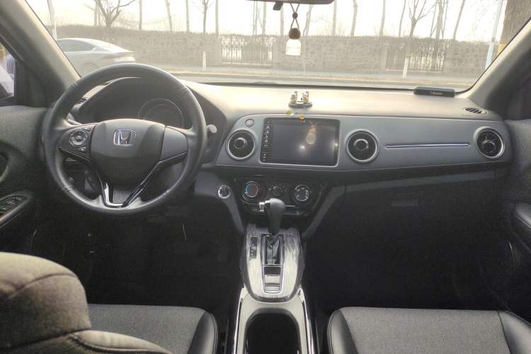 Used Honda XR-V 2021 1.5L CVT Comfort Version Center Console