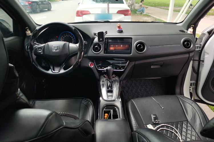 Used Honda XR-V 2021 220TURBO CVT Luxury Edition Center Console