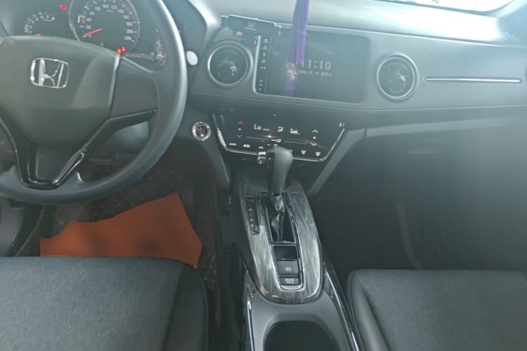 Used Honda XR-V 2021 220TURBO CVT Luxury Edition Center Console