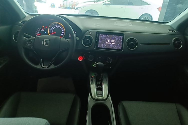 Used Honda XR-V 2021 1.5L CVT Comfort Version Center Console