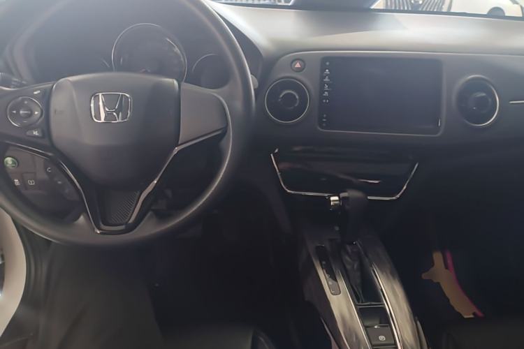 Used Honda XR-V 2021 220TURBO CVT Comfort Version Center Console