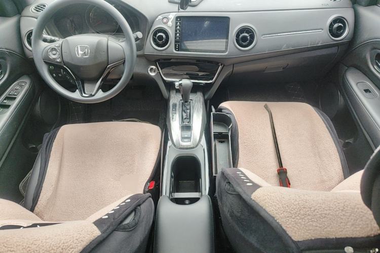 Used Honda XR-V 2021 220TURBO CVT Luxury Edition Center Console