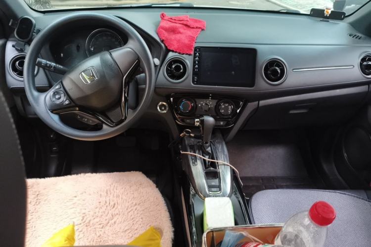 Used Honda XR-V 2021 1.5L CVT Comfort Version Center Console