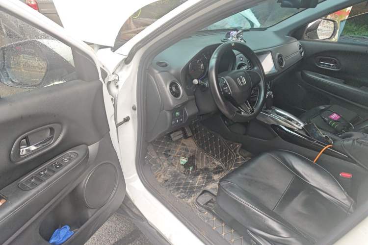 Used Honda XR-V 2021 1.5L CVT Comfort Version Driver Seat