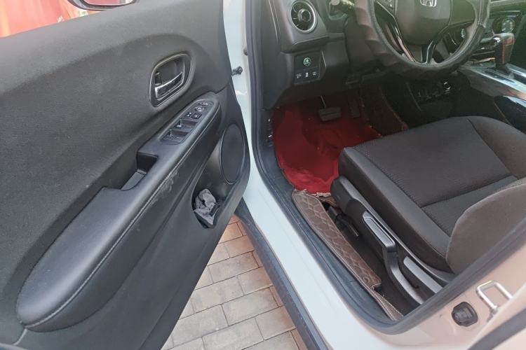 Used Honda XR-V 2021 1.5L CVT Classic Edition Driver Seat