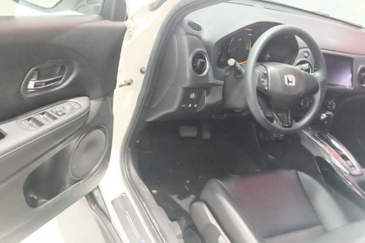Used Honda XR-V 2021 1.5L CVT Classic Edition Driver Seat