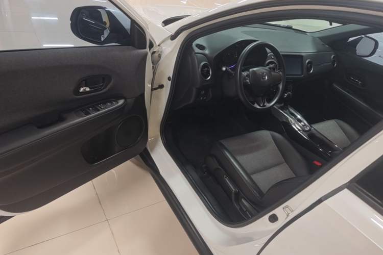 Used Honda XR-V 2021 1.5L CVT Comfort Version Driver Seat