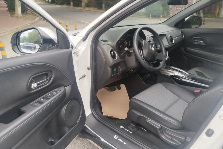 Used Honda XR-V 2021 220TURBO CVT Luxury Edition Driver Seat