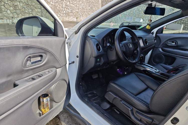 Used Honda XR-V 2021 1.5L CVT Classic Edition Driver Seat