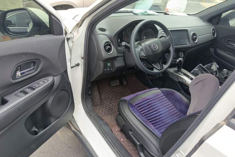 Used Honda XR-V 2021 1.5L CVT Classic Edition Driver Seat