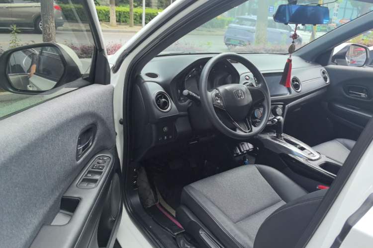 Used Honda XR-V 2021 1.5L CVT Comfort Version Driver Seat