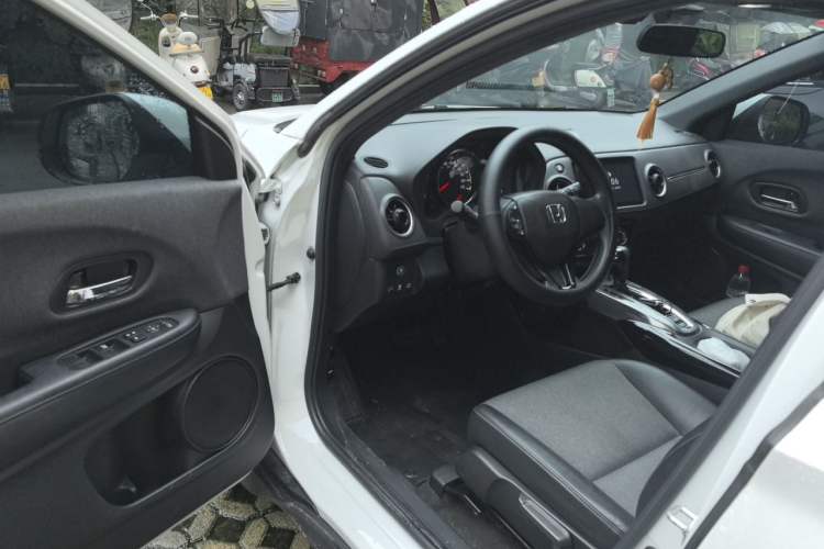 Used Honda XR-V 2021 1.5L CVT Comfort Version Driver Seat