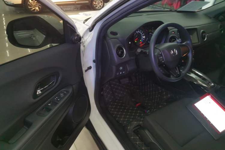 Used Honda XR-V 2021 1.5L CVT Classic Edition Driver Seat