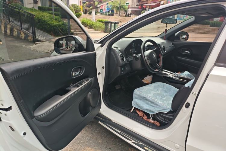 Used Honda XR-V 2021 1.5L CVT Comfort Version Driver Seat