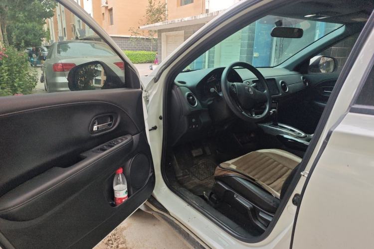 Used Honda XR-V 2021 220TURBO CVT Luxury Edition Driver Seat
