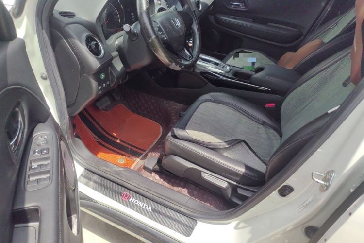 Used Honda XR-V 2021 220TURBO CVT Luxury Edition Driver Seat