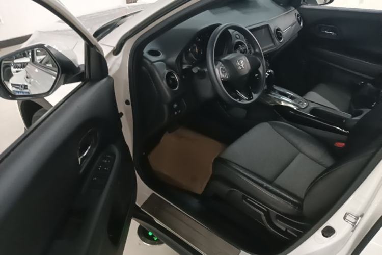 Used Honda XR-V 2021 1.5L CVT Comfort Version Driver Seat