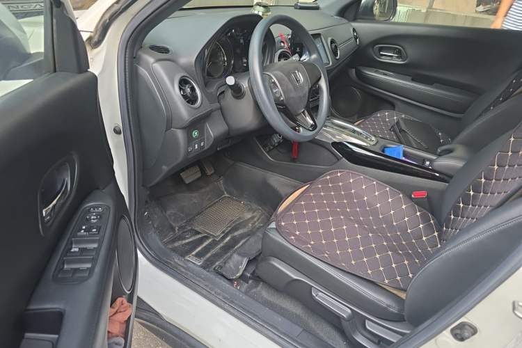 Used Honda XR-V 2021 220TURBO CVT Comfort Version Driver Seat
