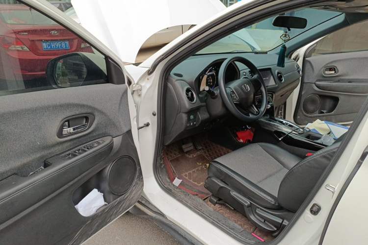 Used Honda XR-V 2021 1.5L CVT Comfort Version Driver Seat