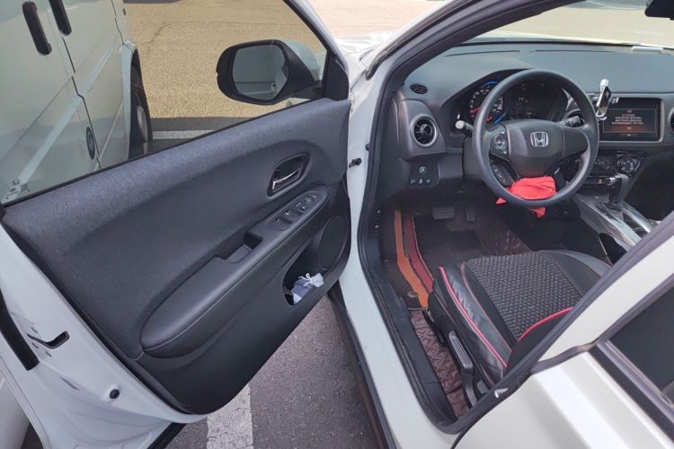 Used Honda XR-V 2021 1.5L CVT Comfort Version Driver Seat